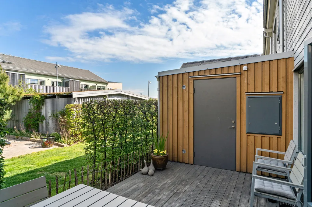 Jardin - Modern Terraced House with Solarium in Kolla Parkstad