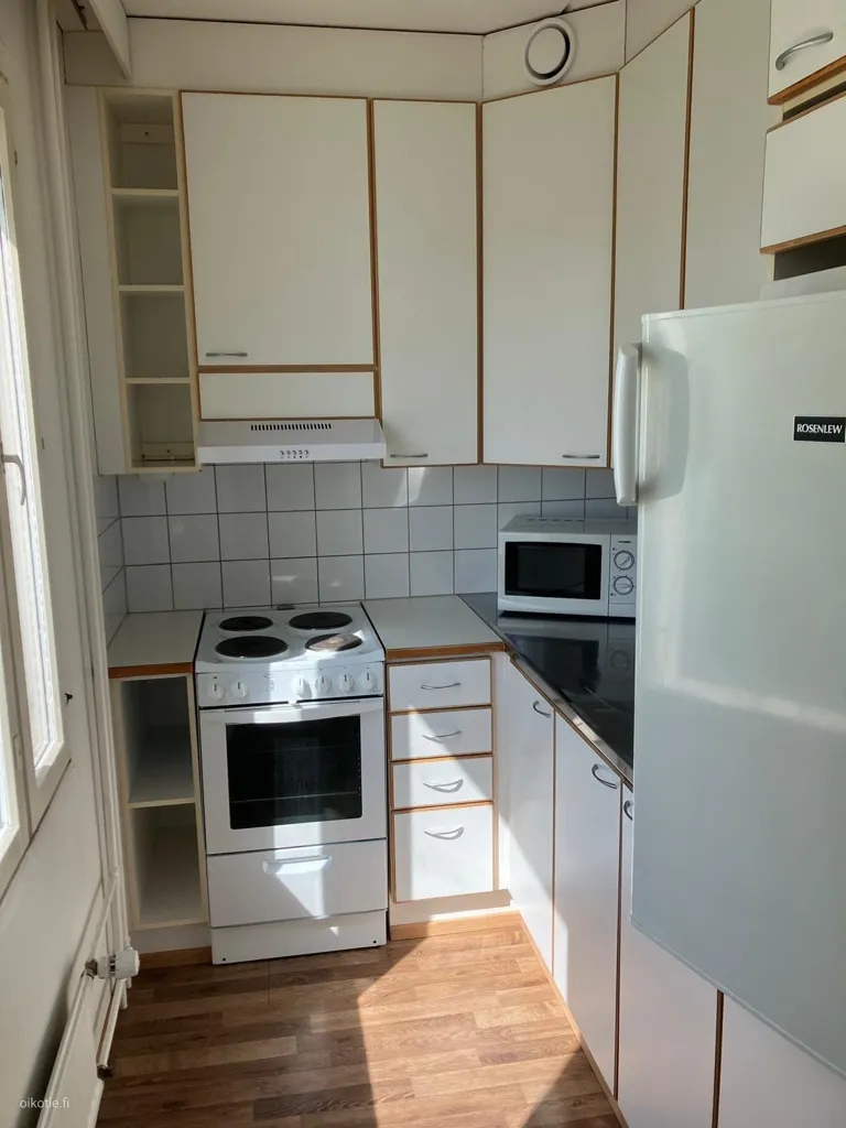 Cuisine - One-Bedroom Flat with Balcony in Kerava