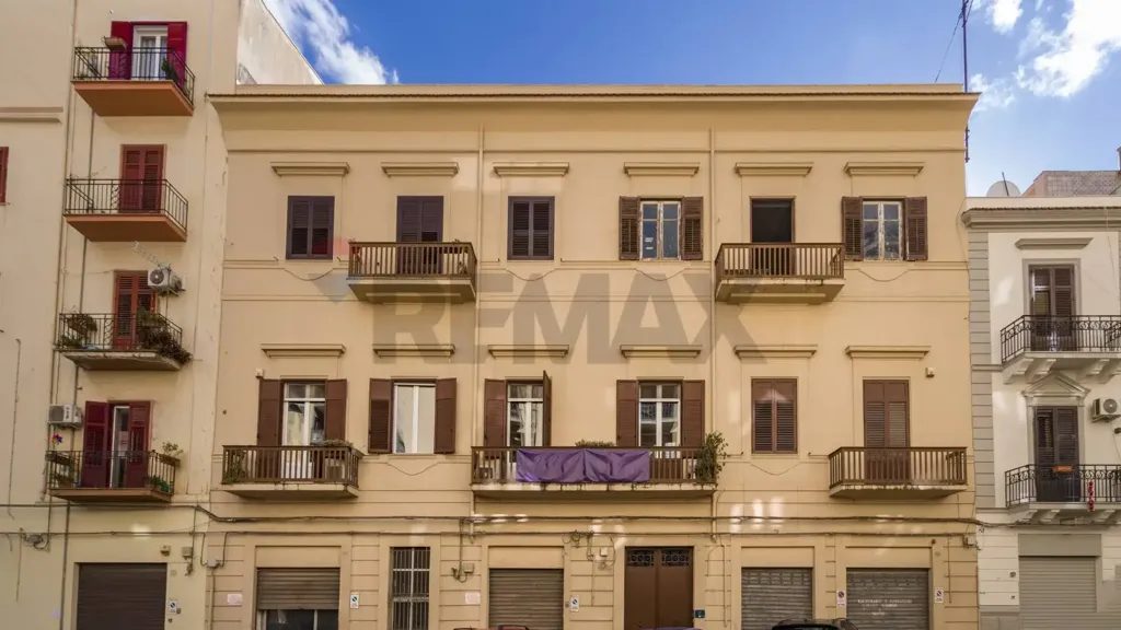 Välivaade - Two-Level Apartment with Balcony in Palermo