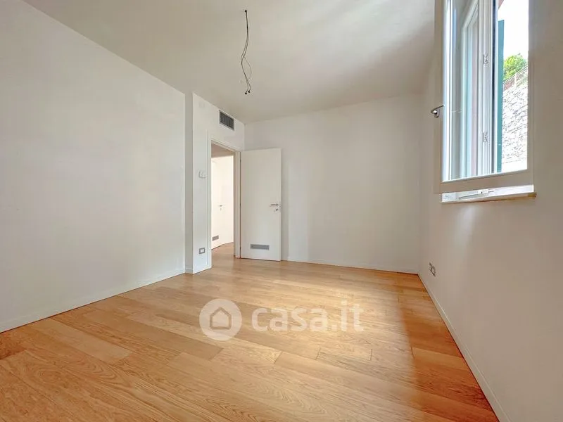 Toad - Triplex with Sea View in Lavagna