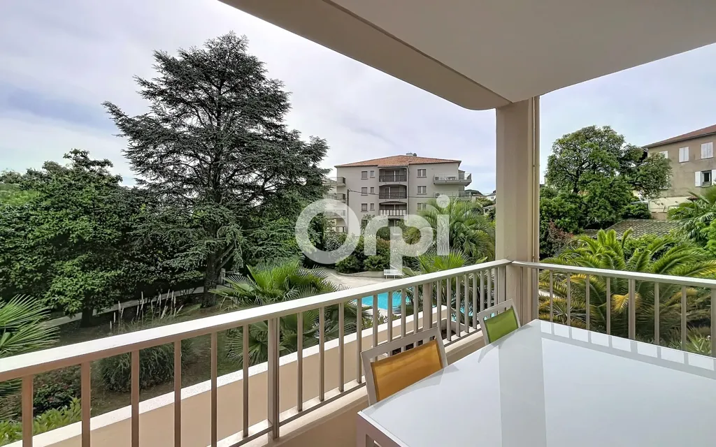 Balcon - Appartement T2 avec Terrasse à Sainte-Maxime