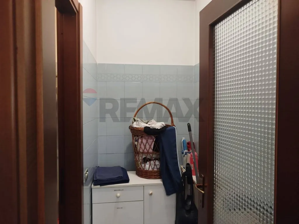 Vannitoad - Warehouse with Apartment in Industrial Zone