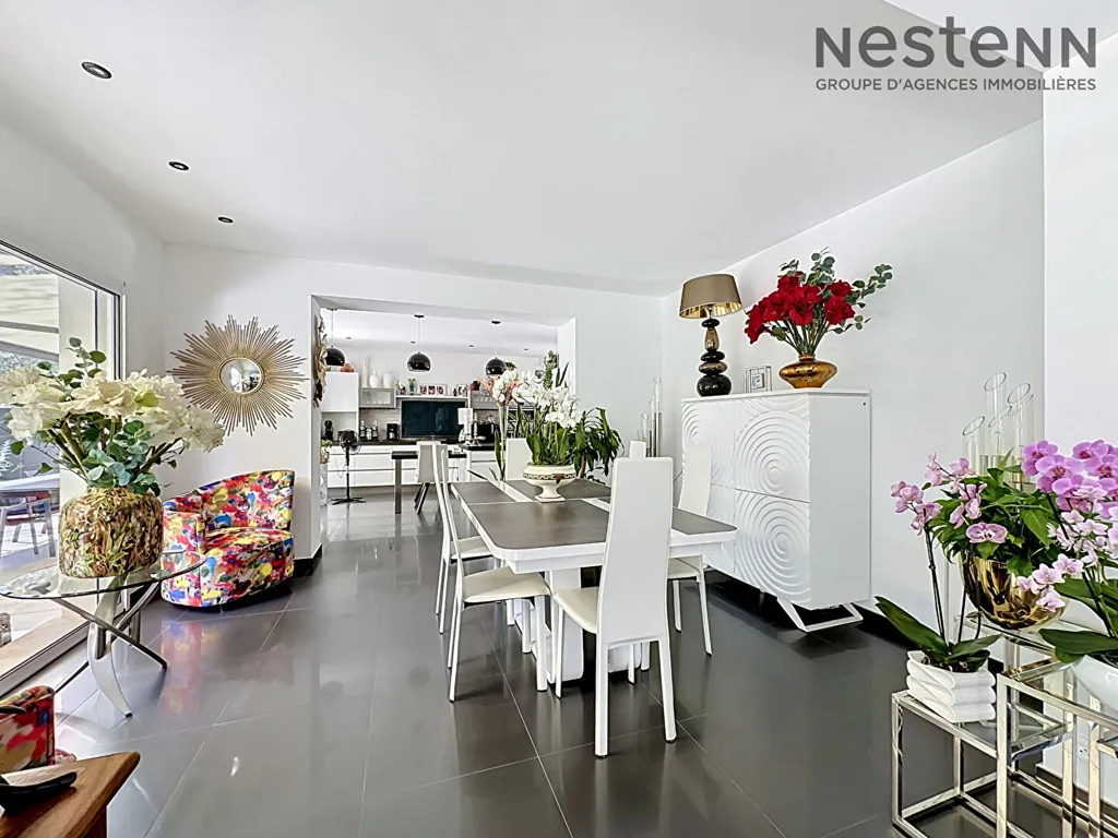 Exceptional Property with Two Homes in Peynier