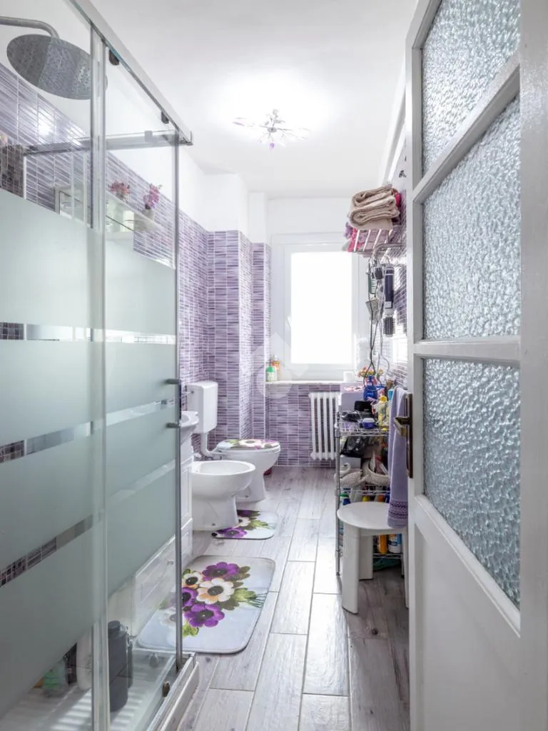 Salles de bain - Semi-detached House with Panoramic View in Marentino