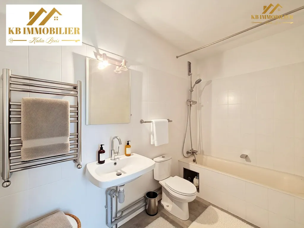 Salles de bain - Appartement 5 Pièces avec Terrasse à Privas