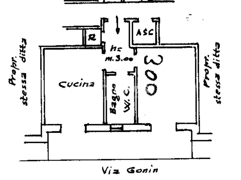 Plan - Rear-Converted Apartment with Balcony in Turin