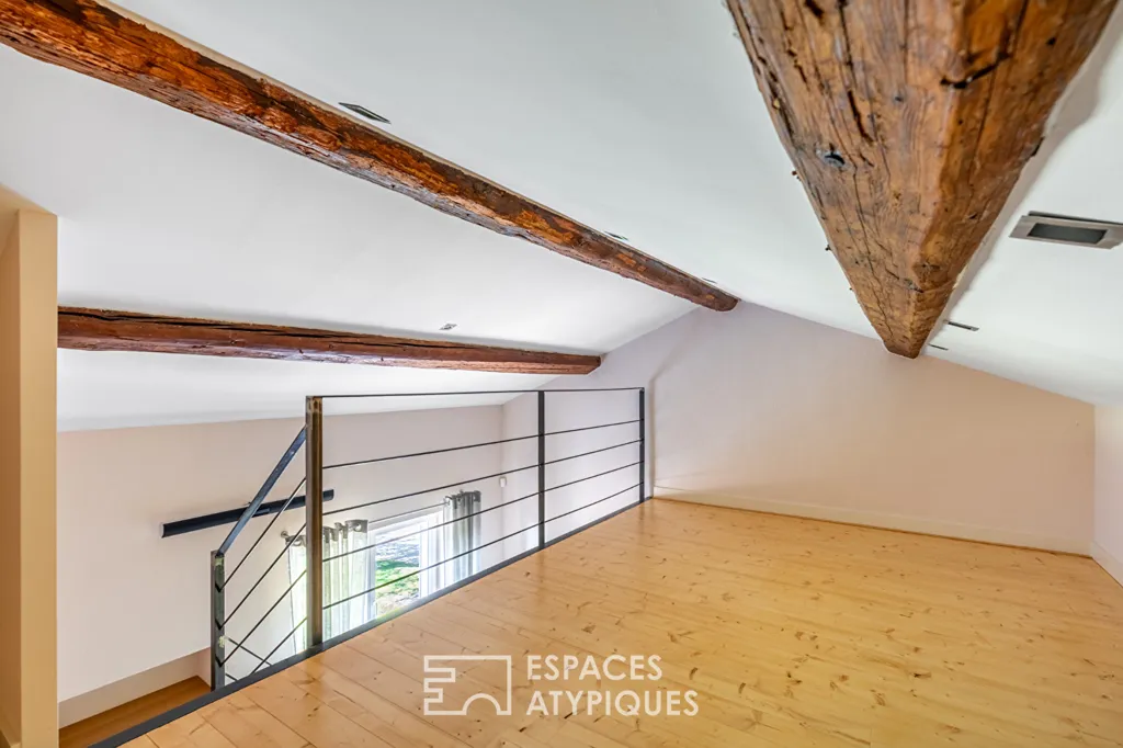 Stanze - Architecturally Refined Farmhouse in Messimy-sur-Saône