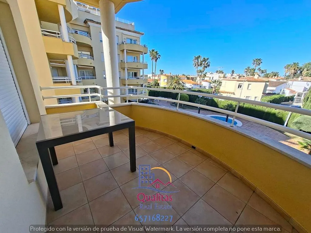 Rõdu - Apartment with Pool in Oliva Nova
