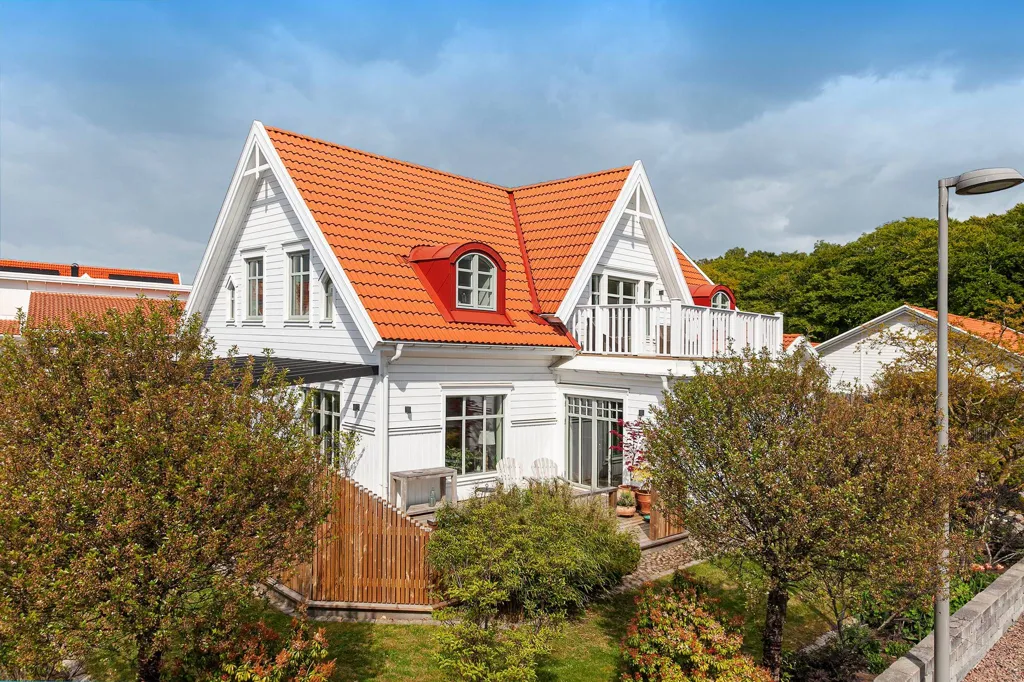Õhuvaade - Charming Villa with Pool in Suburban Area