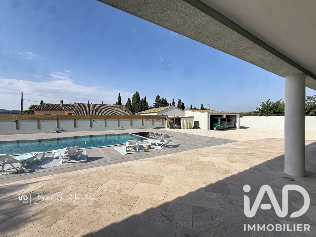 Piscina - Modern Villa with Mountain View near Hyères
