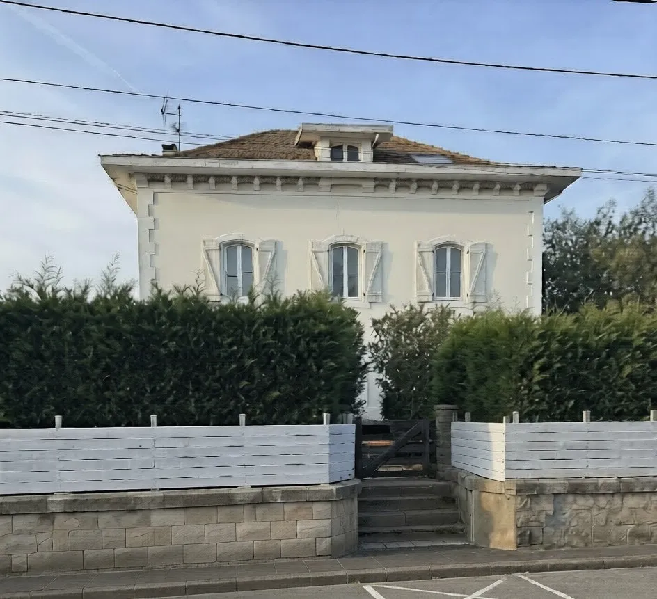 Extérieur - Maison de Caractère avec Piscine à Boucau