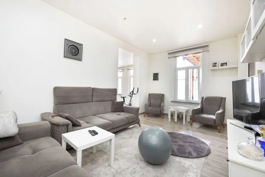 Séjour - Ensemble Immobilier Mixte en Structure Béton à Schaerbeek