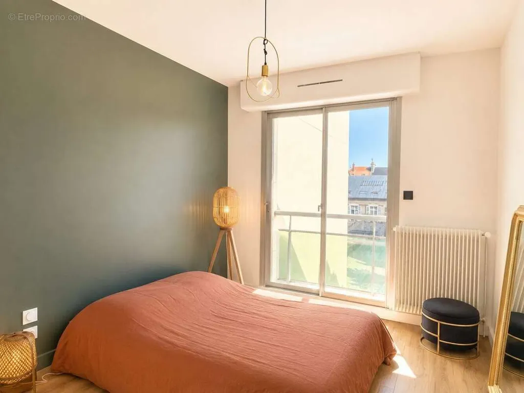 Camere da letto - Refurbished Apartment with Balcony in Reims
