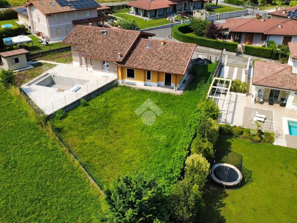 Vue aérienne - New Bifamiliare with Private Garden in Barghe