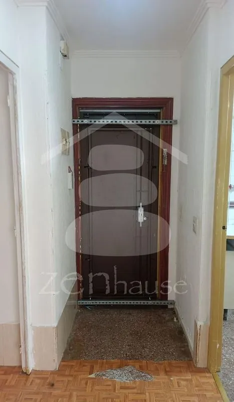 Esik - Flat with Terrace and Garden in Carabanchel
