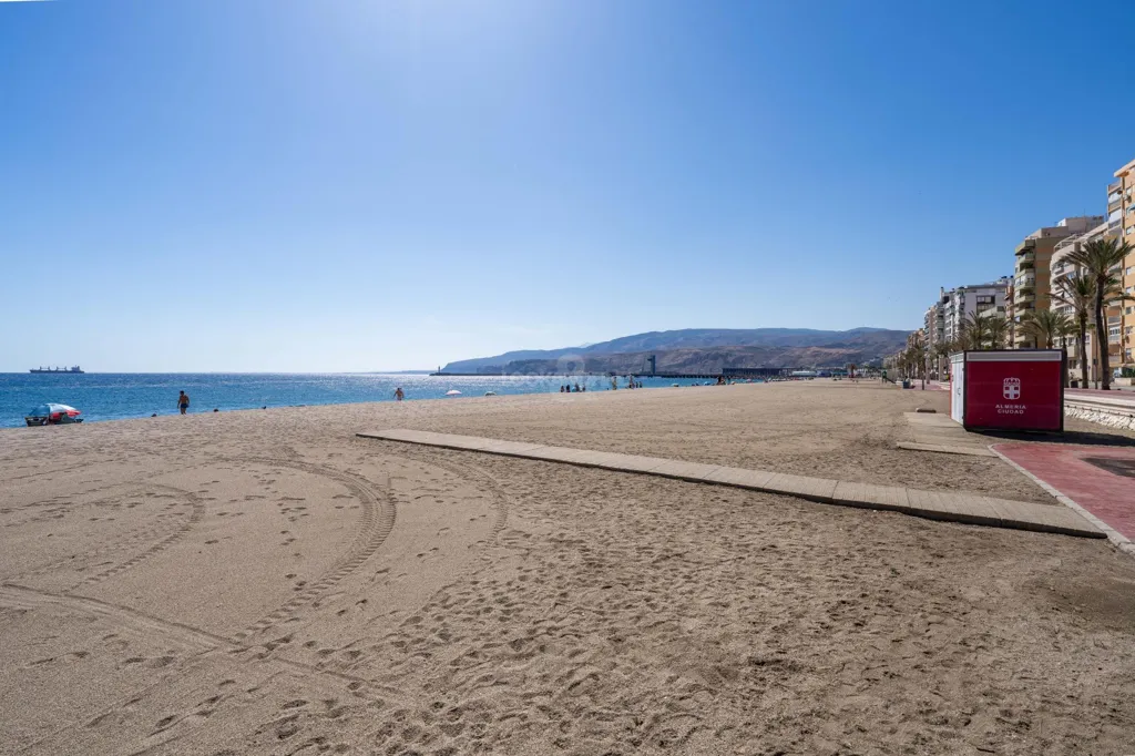 Bright Apartment with Sea View in Zapillo, Almería