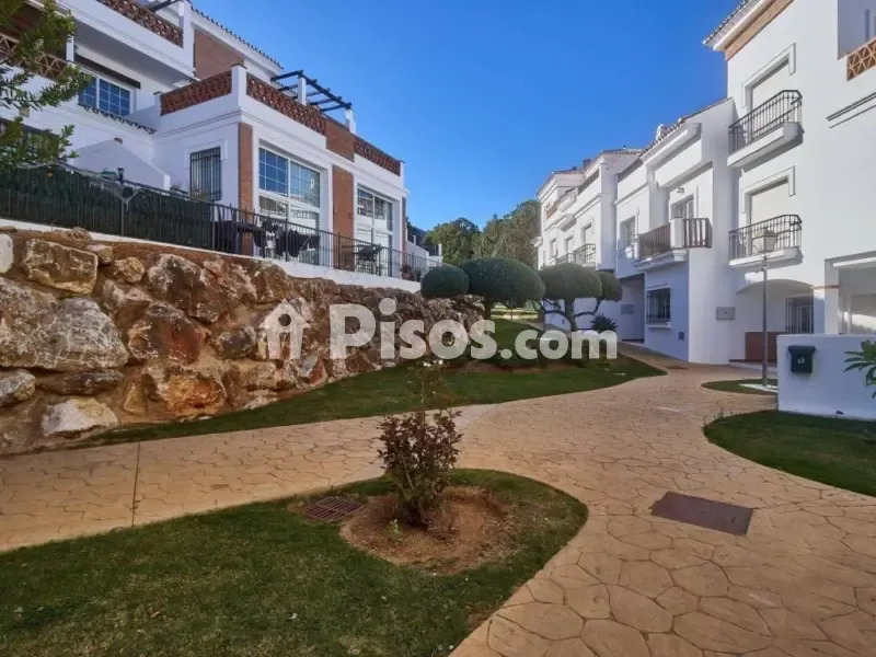 Garden - Semi-Detached House with Golf View in Lauro Golf