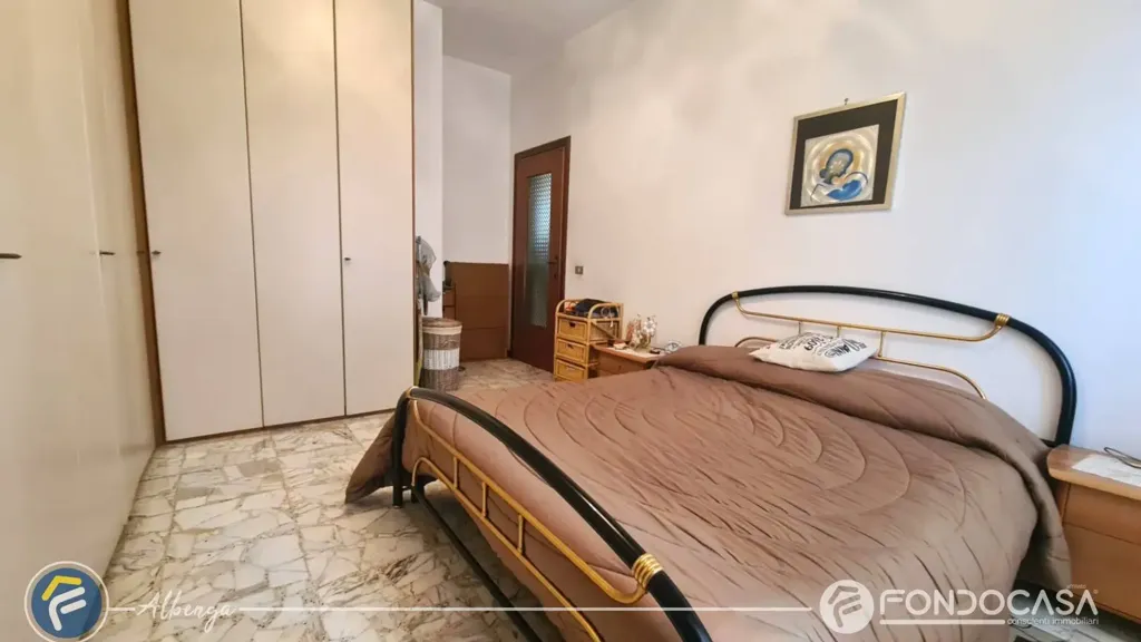Chambres - Apartment with Two Balconies in Albenga