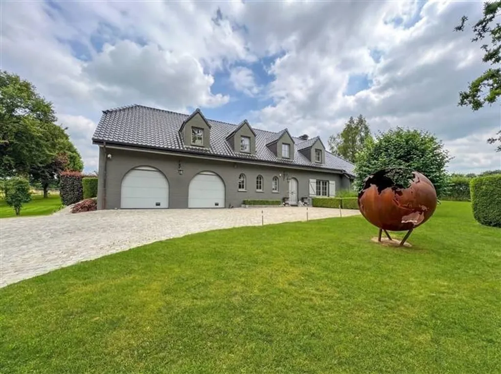 Välivaade - Luxury Villa with Equestrian Facilities in Bastogne
