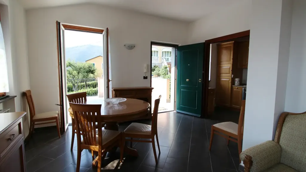 Söögituba - Attico with Panoramic View in Avegno