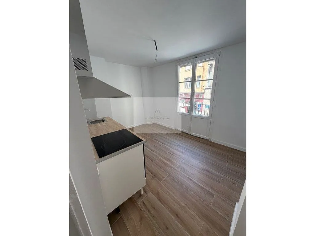 Cucina - New Flat Near Town Centre in Del Bou