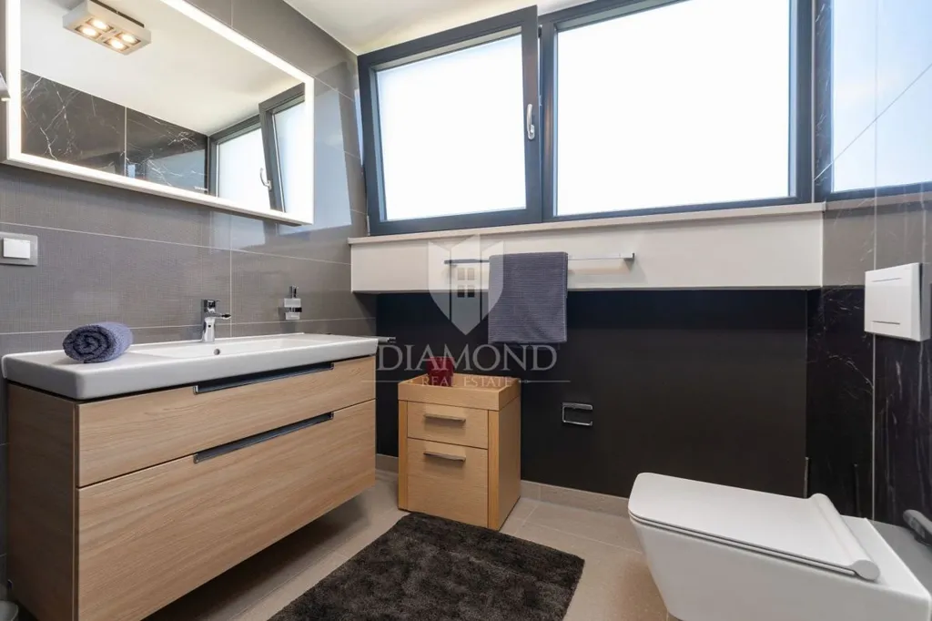 Vannitoad - Designer Villa with Sea View in Vrsar
