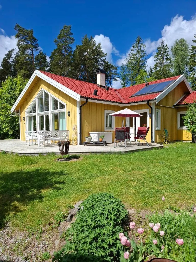 Välivaade - Architectural Villa with Garden in Edsbro