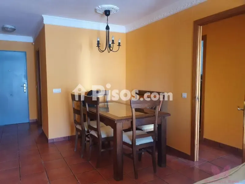 Salle à manger - Furnished Flat with Pool in Aldea del Coto