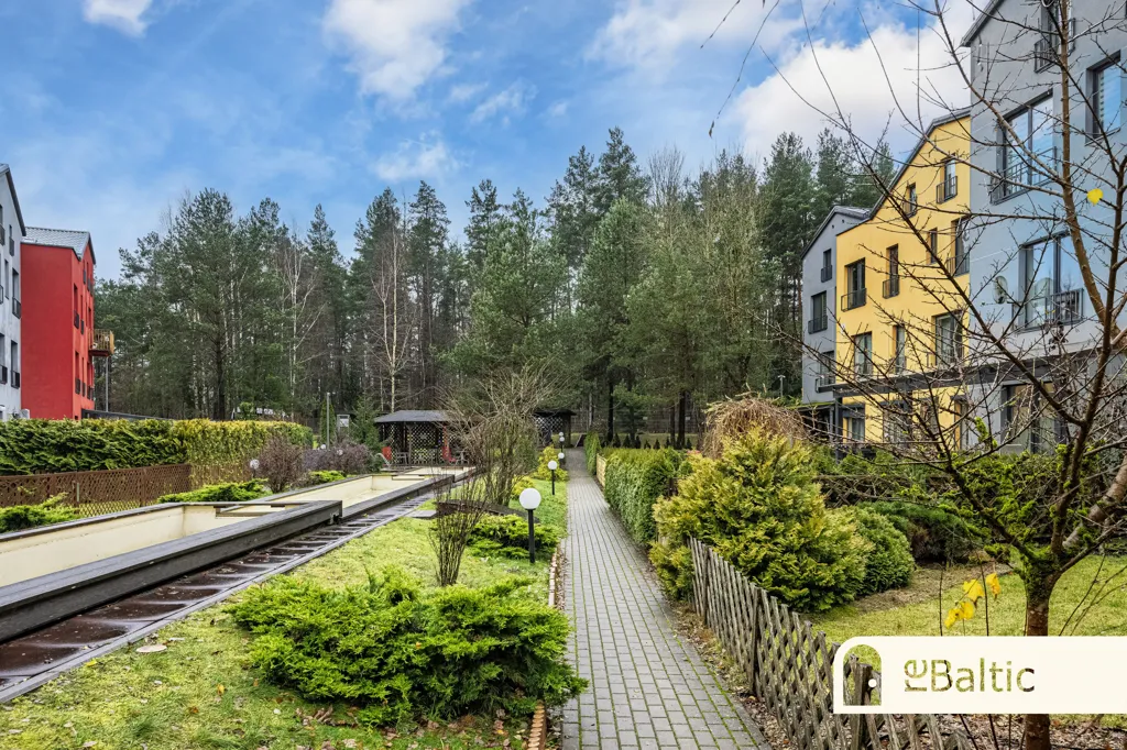 Vue aérienne - Two-Storey Apartment with Fireplace in Burbiškės