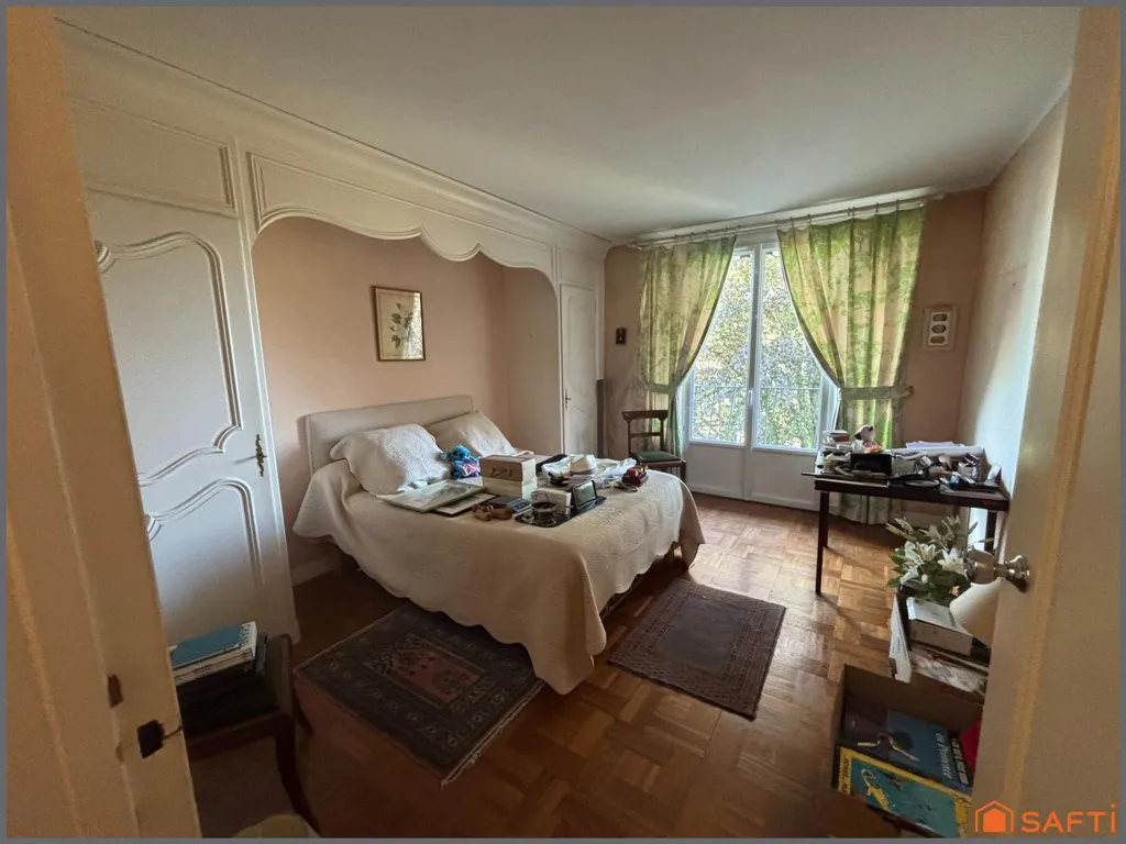 Chambres - Appartement avec Balcon et Garage au Cœur de Nantes