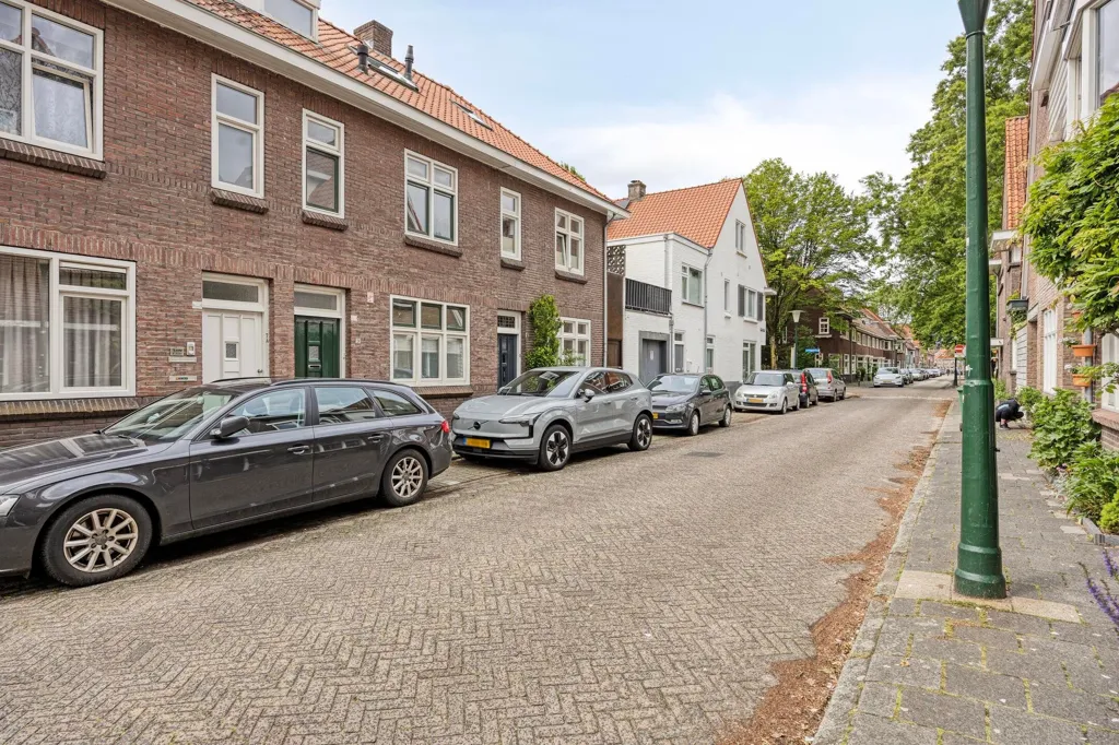 4-toaline maja asukohas Eindhoven