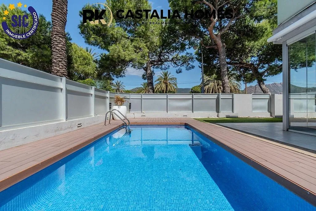 Piscine - Luxury House with Pool in Benicassim