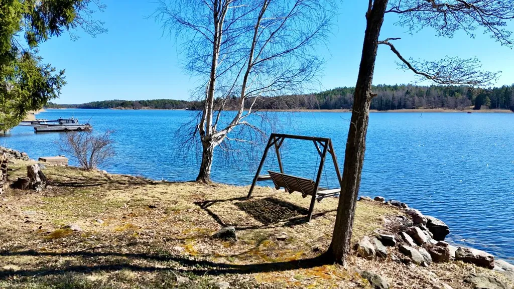 Jardin - Strandfastighet with Private Beach in Långholmen