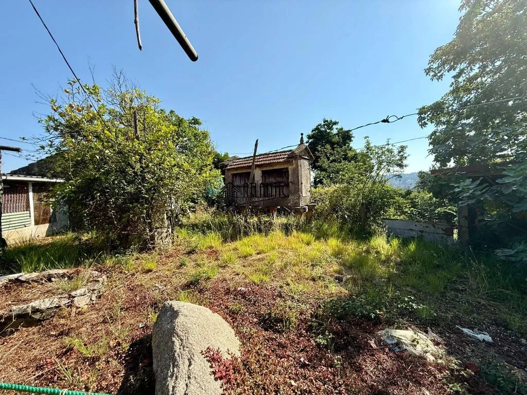 Aed - Development Land with Hórreo in Vigo