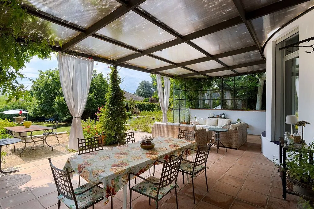 Terrasse - Luxury Detached House with Chapel in Argentona