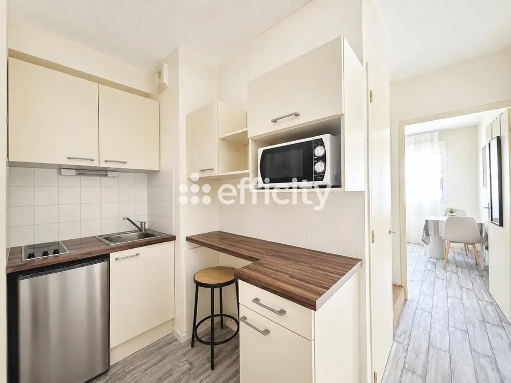 Kitchen - Studio with Sea Proximity in Royan Centre