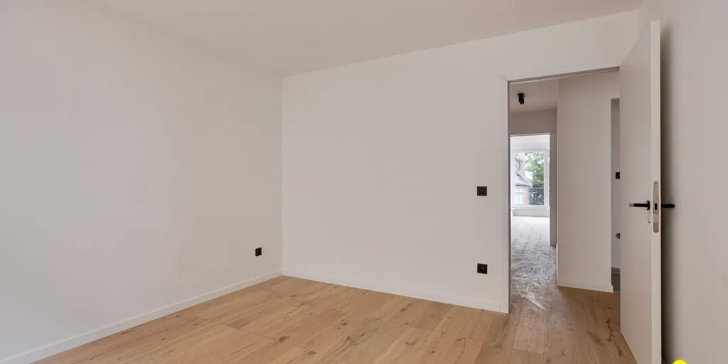 Toad - Renovated Apartment with Beach Proximity in De Panne