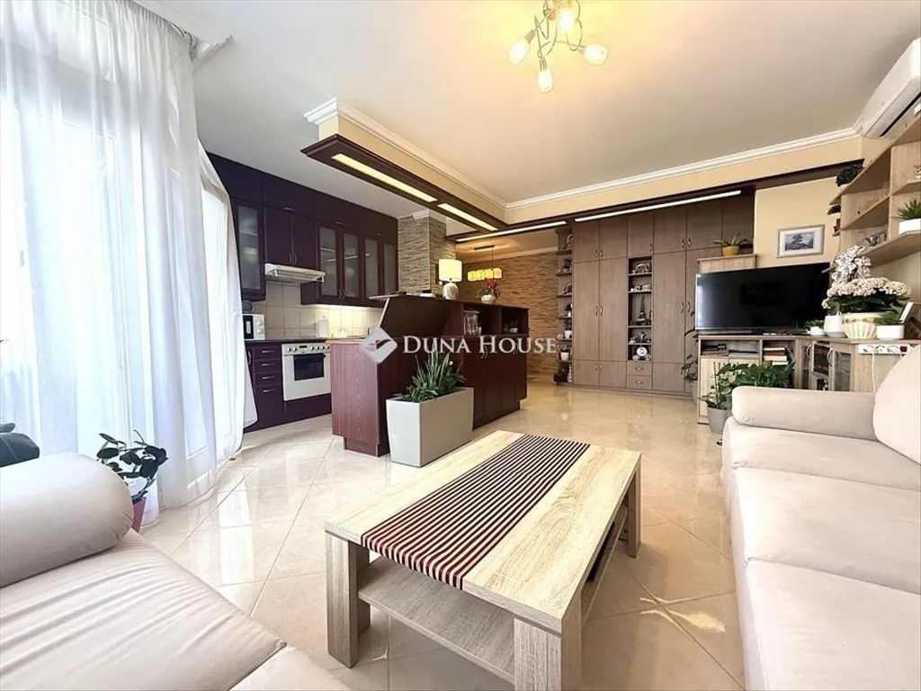Soggiorno - Modern Apartment with Panoramic View in Kecskemét