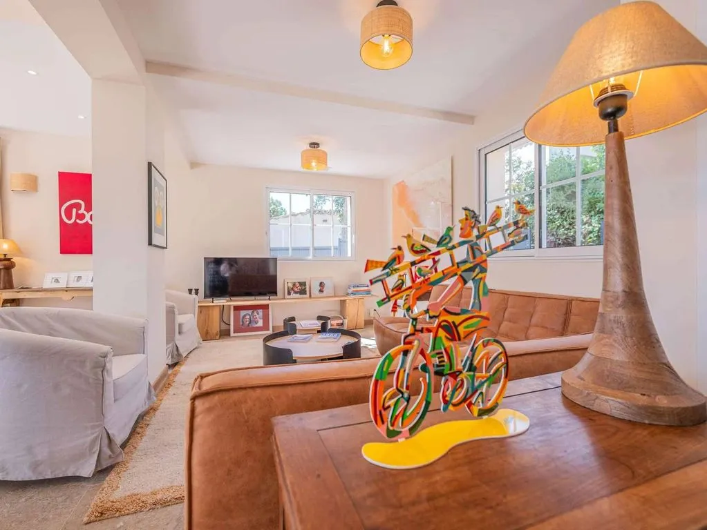 Elutuba - Luxury Villa with Pool in Grimaud