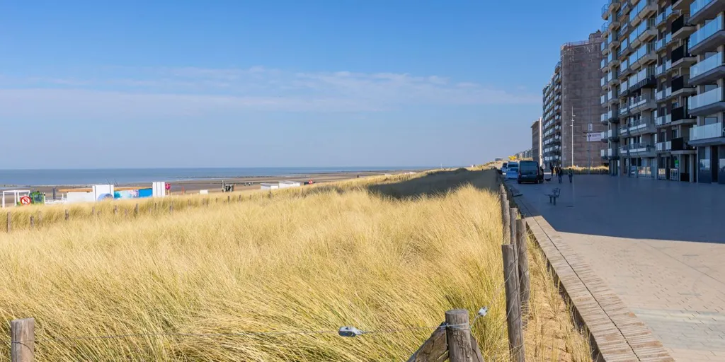 Välivaade - Apartment with Seafront Access in Middelkerke
