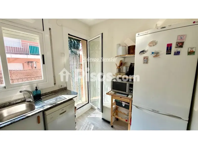 Köök - Charming Attic with Two Terraces in Carrer de l'Ebre