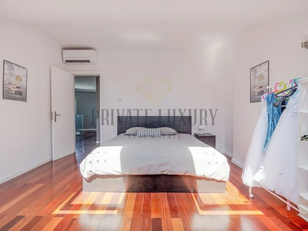Bedrooms - Luxury Villa with Pool in Herdade da Aroeira