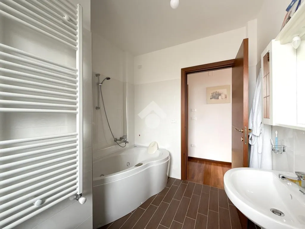 Vannitoad - Apartment with Terraces in Sambuceto