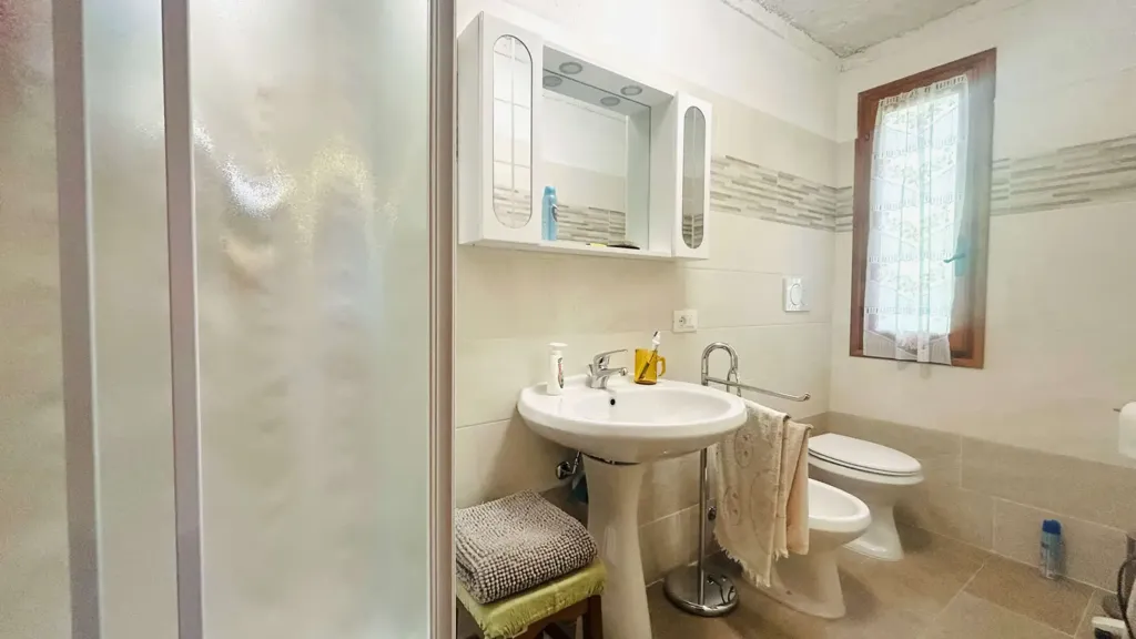 Badezimmer - Detached House with Garden in Ormea