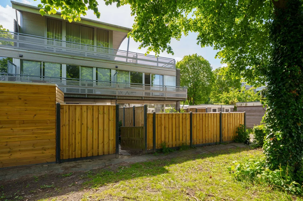 Jardin - 2-Bedroom Corner Flat with West Balcony in Muziekwijk