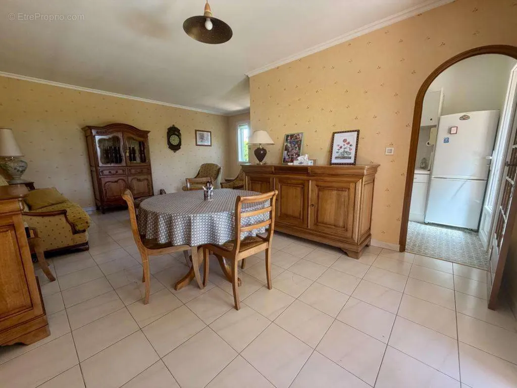 Salle à manger - Bungalow avec piscine à Pélissanne
