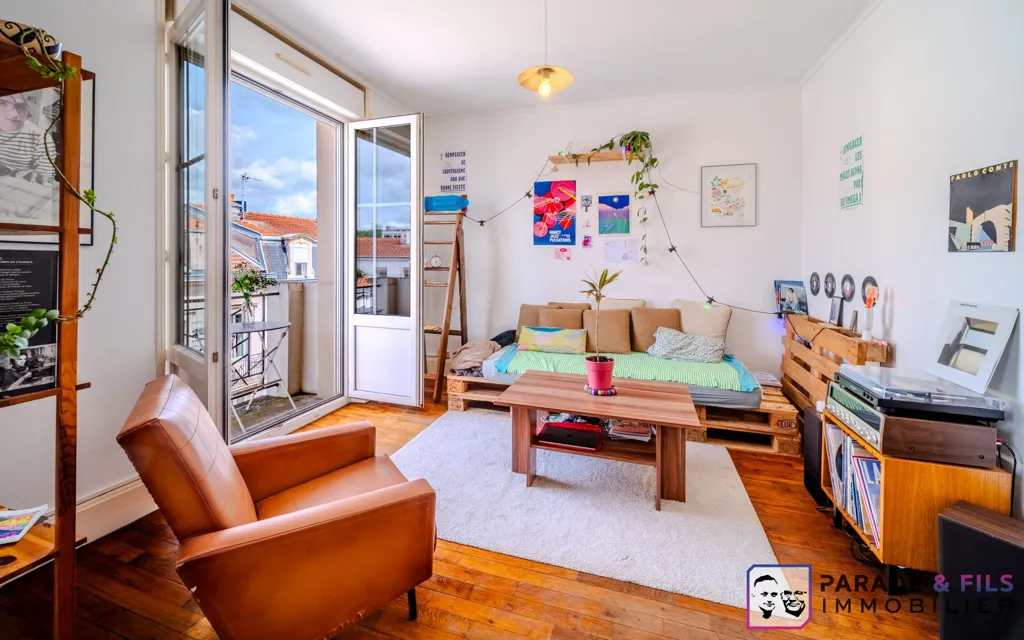 Elutuba - Art Deco Apartment with Balcony in Nancy
