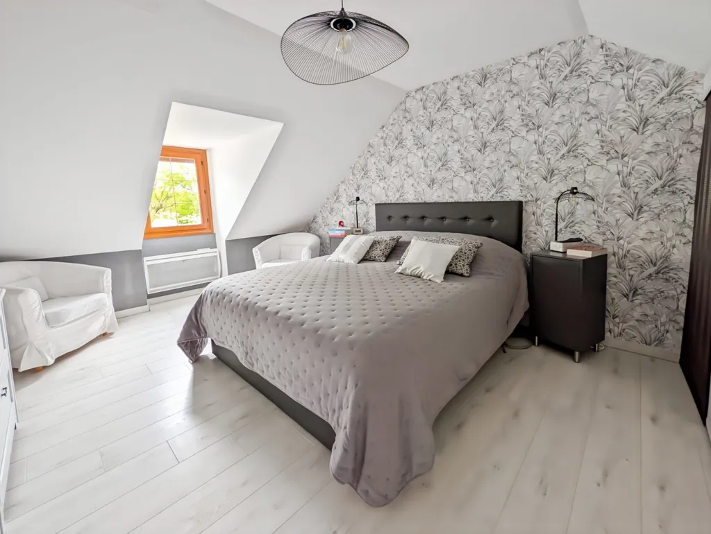 Magamistoad - Luxury House with Garden in Guyancourt