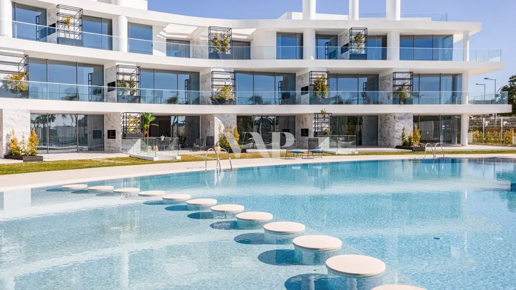 Piscine - 4-Bedroom Penthouse with Rooftop in Vilamoura