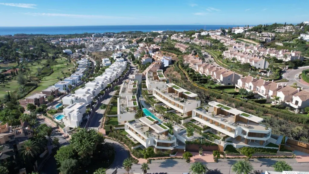 Vue aérienne - Detached Villa with Golf Course View in Estepona